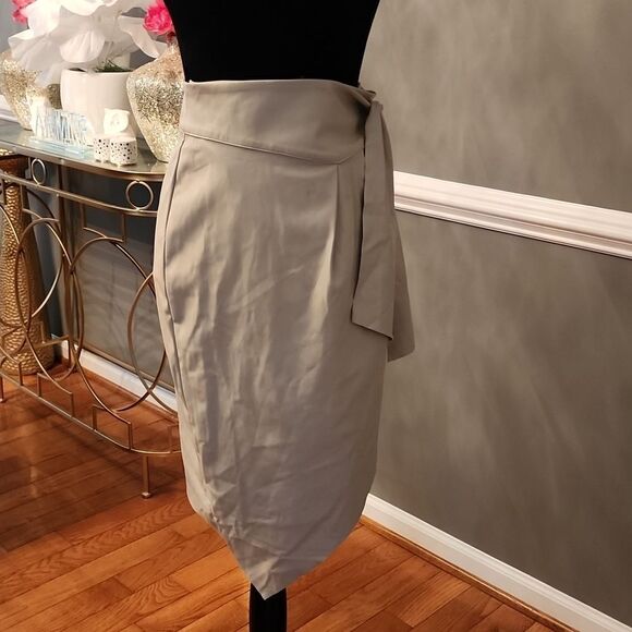 New york & Co Gabrielle Union skirt sz - Picture 1 of 9